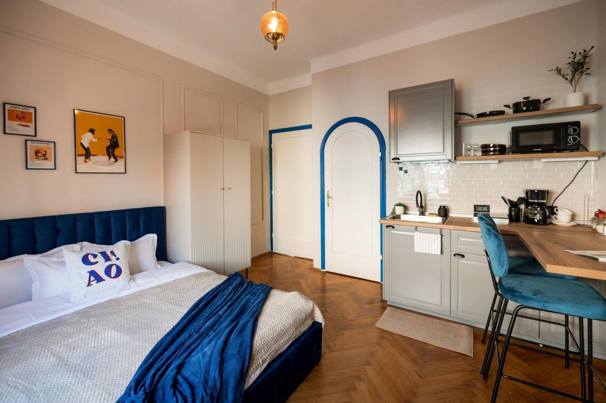 Decebal Central Studio - Elegant And Cozy Stay Arad Exteriör bild