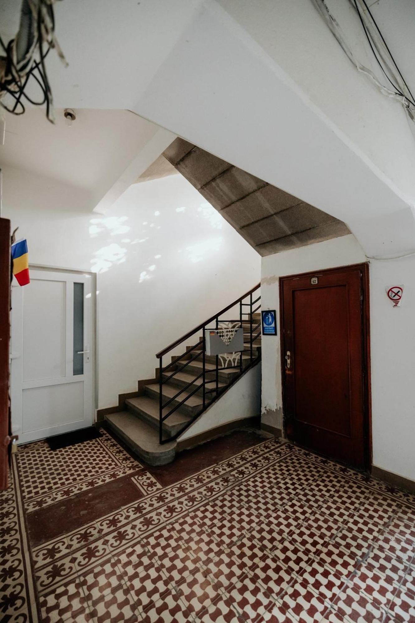 Decebal Central Studio - Elegant And Cozy Stay Arad Exteriör bild